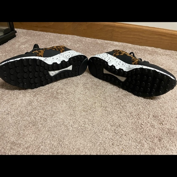 Madden Girl Sneakers - Picture 2 of 5